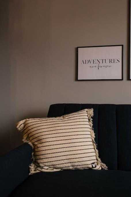 Blue Moon. Cozy Apartment Near Iulius Mall Cluj-Napoca Exterior photo
